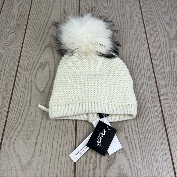 Kyi Kyi Accessories - Kyi Kyi Knitted Faux Fur Pom Pom Hat OS Ivory Black Tip $65